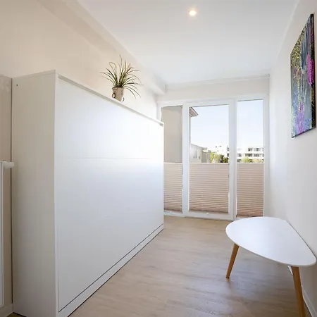 Solaris 19 Mit Balkon Und Gemeinschaftssauna * Grömitz