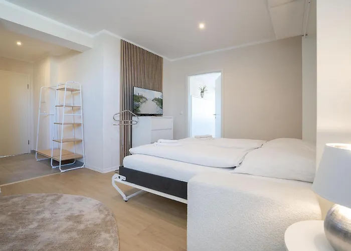 Solaris 19 Mit Balkon Und Gemeinschaftssauna *